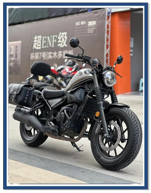 本田摩托车300/本田摩托车300最新款太子款式