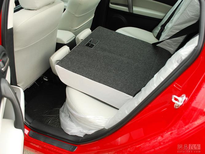 马自达6座椅(马自达6座椅怎么放倒)