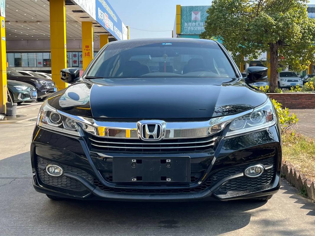 雅阁9代半油耗,雅阁9代半油耗怎么样