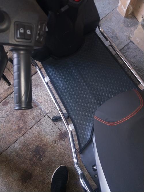 锐骐6皮卡脚踏板(瑞迈皮卡踏板安装视频)