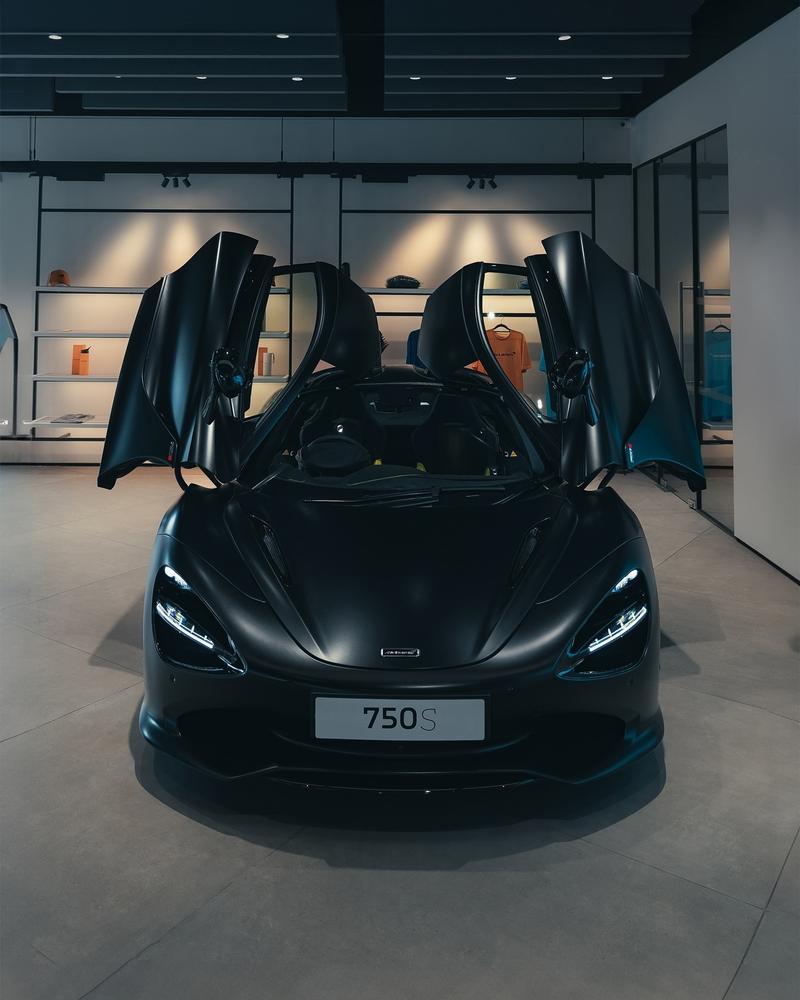 【迈凯伦多少人民币,迈凯伦多少钱跑车】