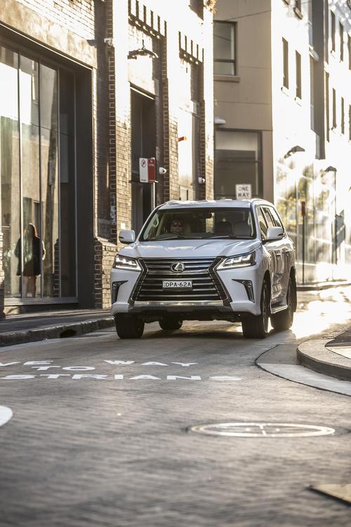 lexuslx450的简单介绍