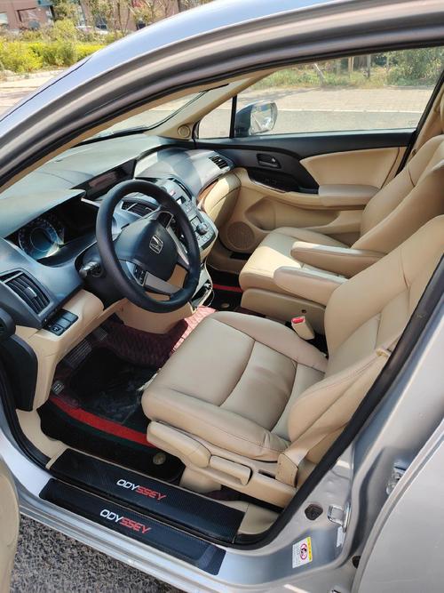 【本田奥德赛内部图片,本田奥德赛内部图片大全】