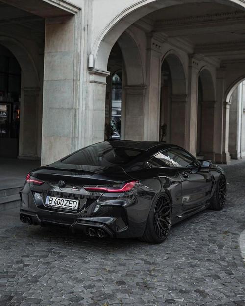 宝马m8雷霆版黑武士参数/宝马m8雷霆版黑武士参数配置