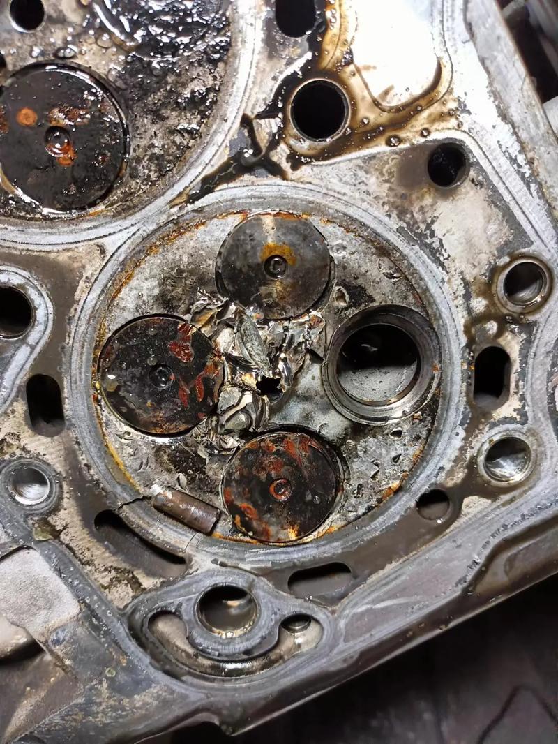 发动机拆装过程,发动机拆装过程视频