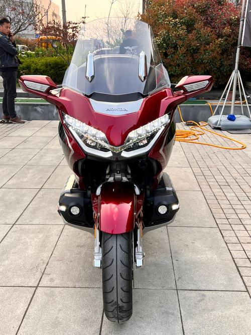 【18款本田金翼1800报价,2018款本田金翼价格】