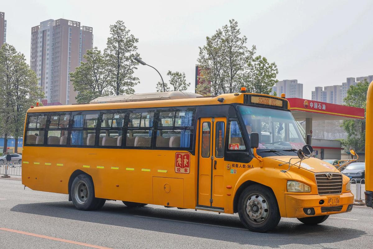 公立学校不允许有校车,公立小学有校车接送吗