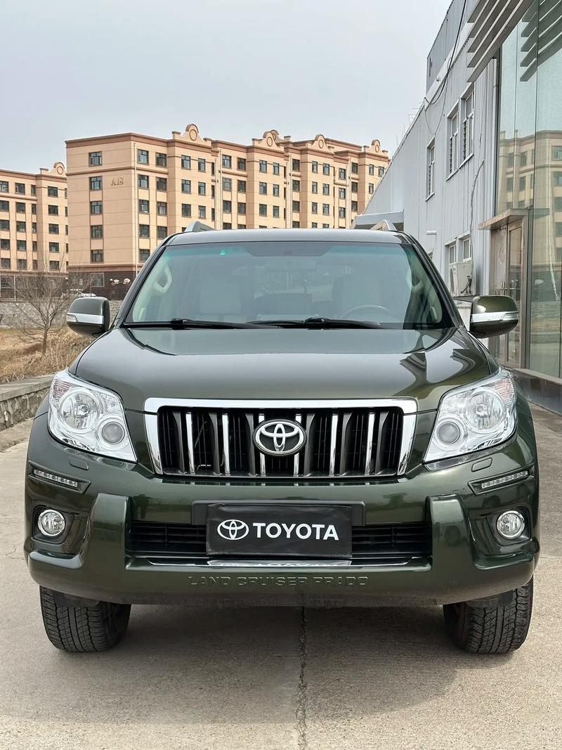 中东版霸道2700马力多大(中东版霸道2700动力怎么样)