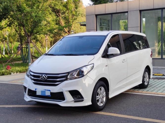 上汽大通g10几座车(上汽大通g10 几座)