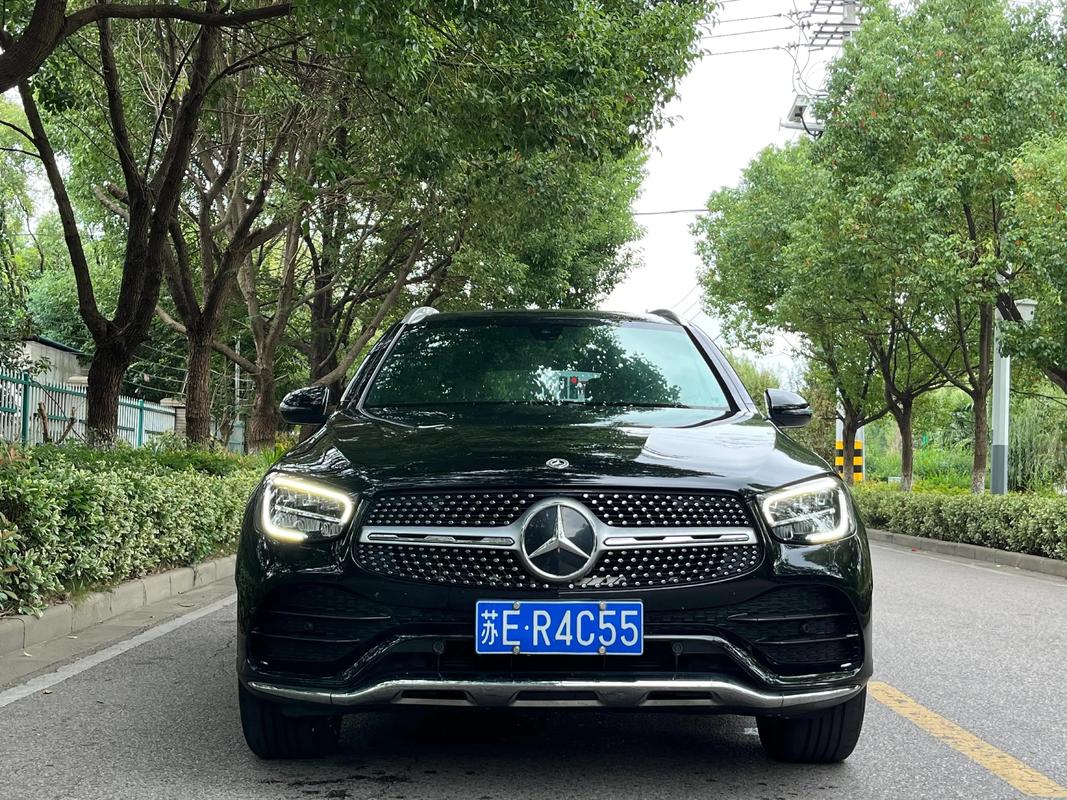 奔驰glc260l2021款踏板,奔驰glc260l踏板有用吗