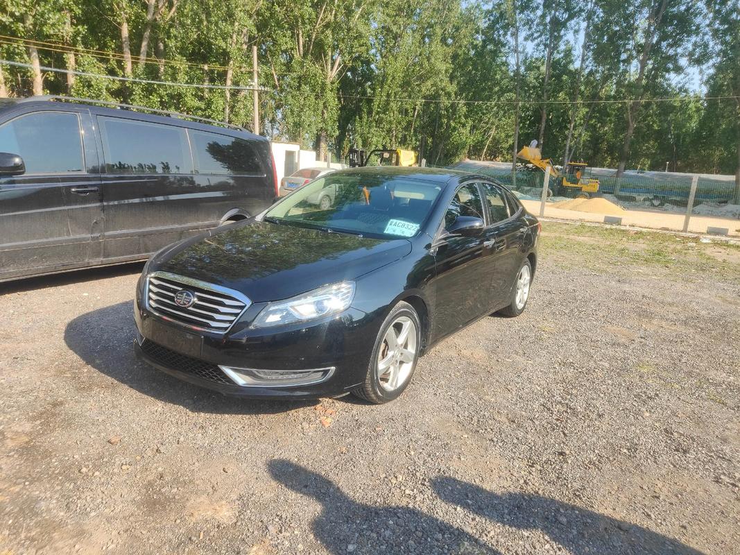 一汽奔腾b70图片 一汽奔腾b70图片高清