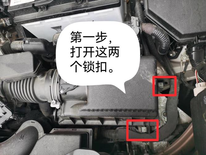 奔驰slk200空调滤芯在哪,奔驰slk200的空调滤在哪里