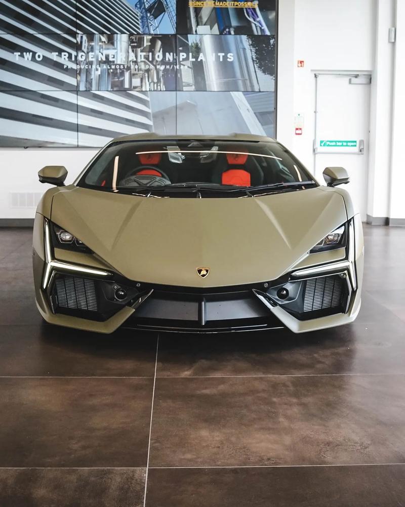 兰博基尼是哪个国家的品牌(兰博基尼多少钱)