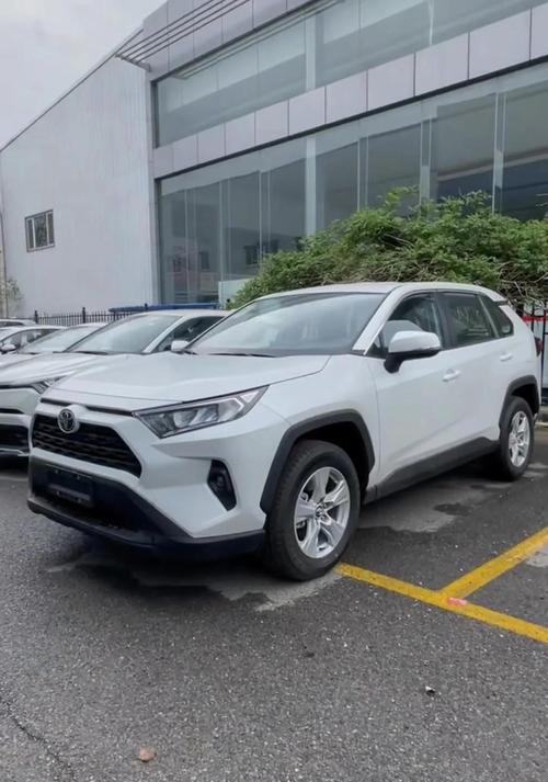 丰田车全部车型图片及价格/丰田10万一15万suv