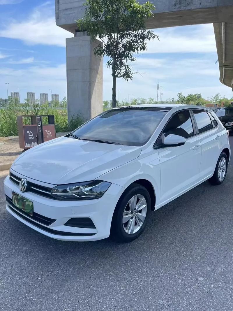 大众polo二手价格多少钱/大众polo2021二手车