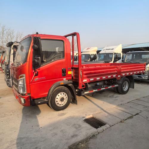 小轻卡车 小轻卡车图片大全大图