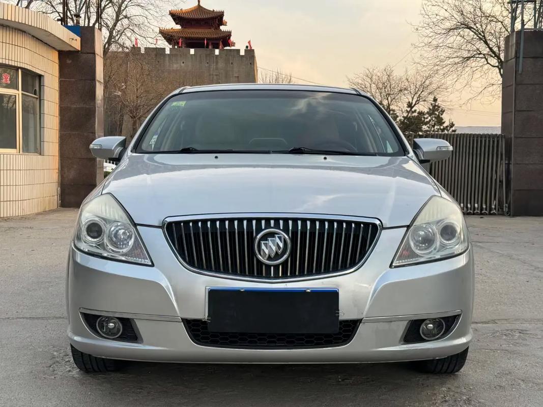 二手别克凯越(二手别克凯越手动挡值得买吗)