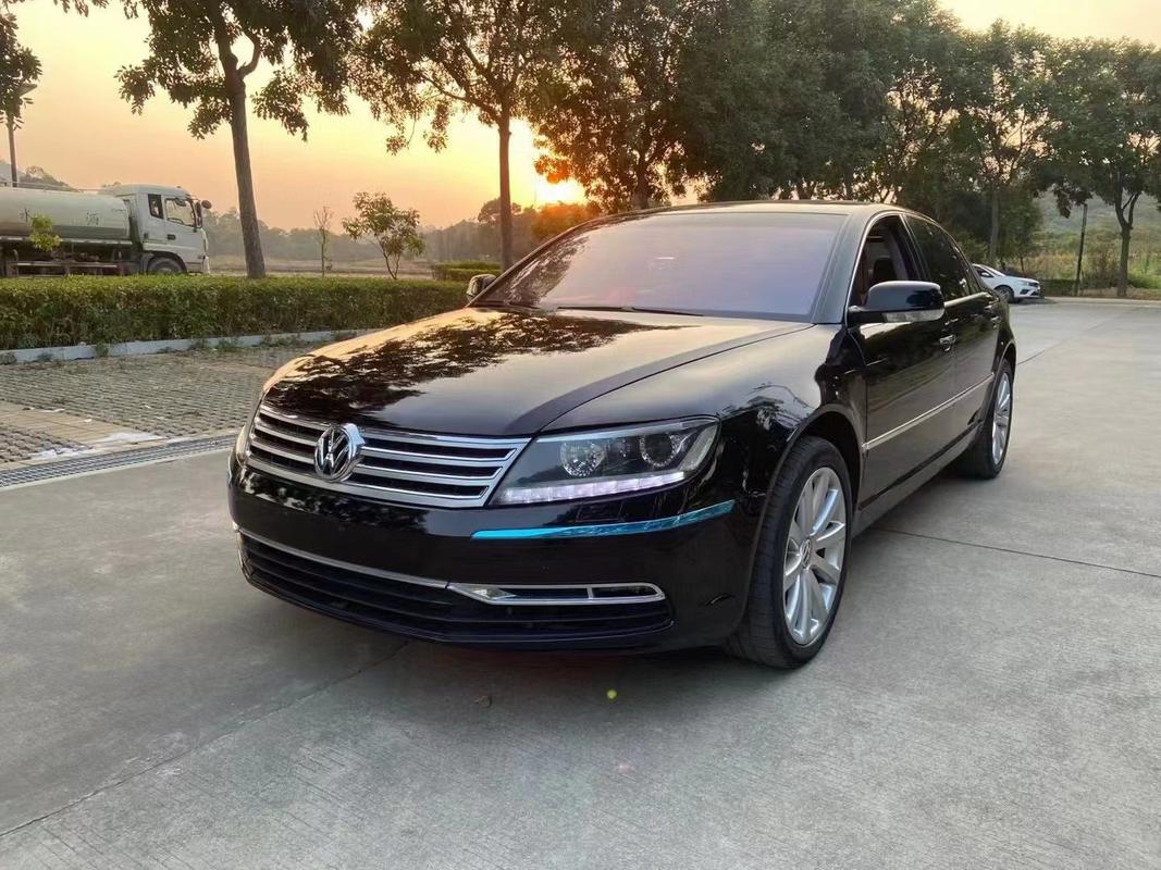 【大众12缸辉腾价格,大众辉腾w12缸报价及图片】