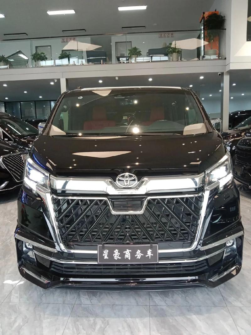 【丰田6座车型大全图片,丰田6座车有哪些车多少钱】